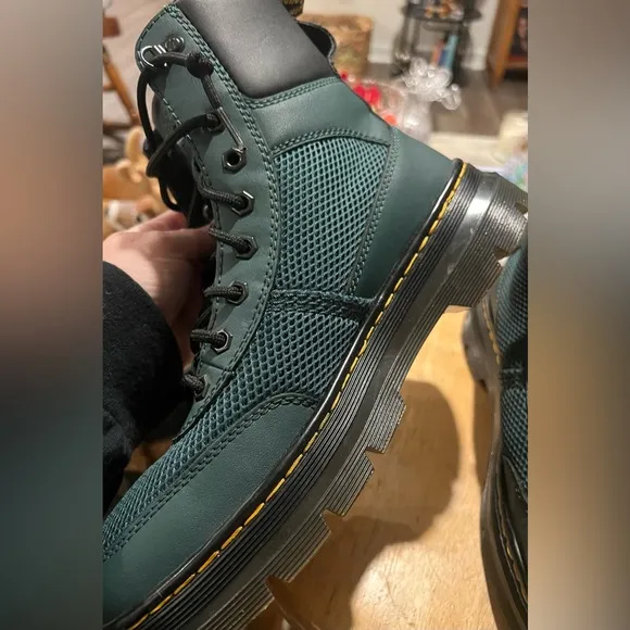 Dr. Martens Combs Tech Combat Boots Unisex M9/W10 Green Leather &amp; Canvas Lace Up