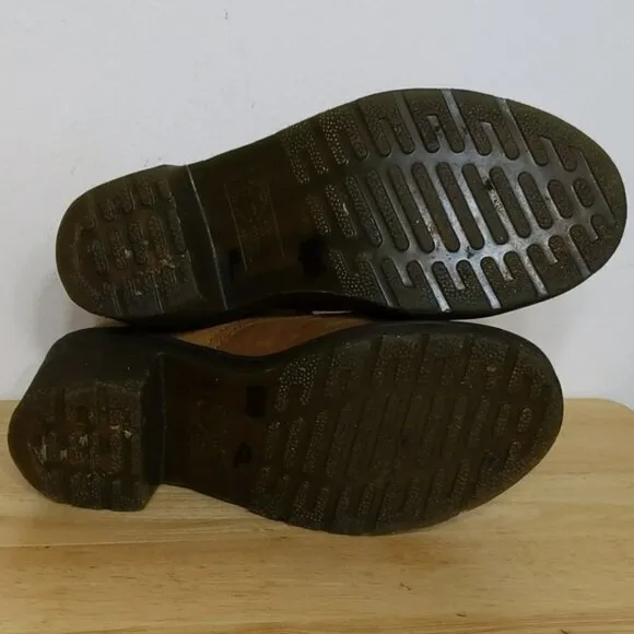Dr. Martens Doc Martens Alexandra 6-Eye Boots Shoes