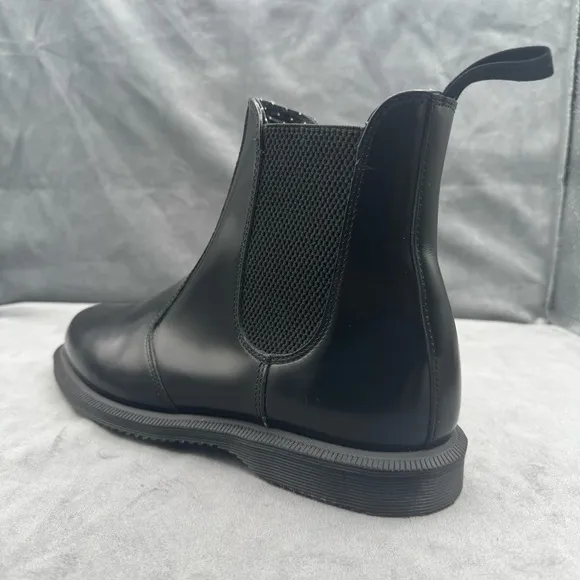 Dr Martens Flora Black Leather Chelsea Boots Women’s Size 9