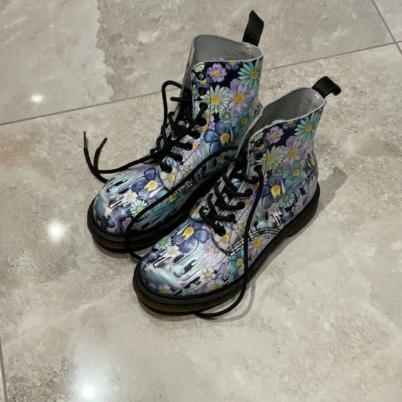 Dr Martens Floral Slime Drip 1460 Ankle Lace Up Boots Women’s 6 Shoes