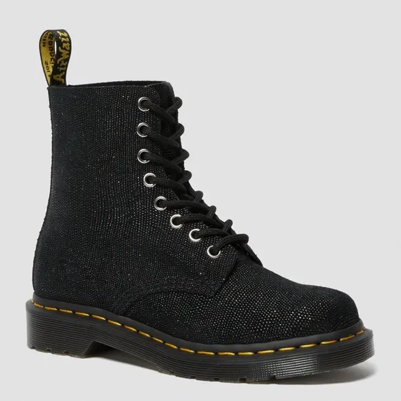 Dr. Martens ✨ Size 6 • NWOT • 1460 Pascal • Glitter Ray Black Lace Up Boot