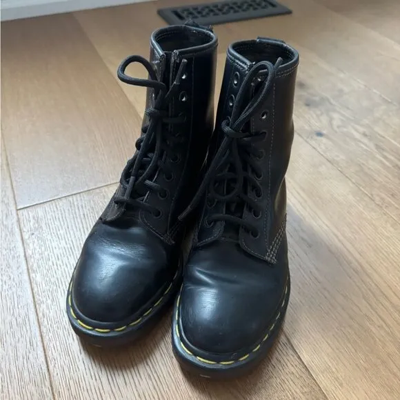 Dr Martens Vintage Made In England 1460 Combat Boots - Ladies Size 5 (UK 3)