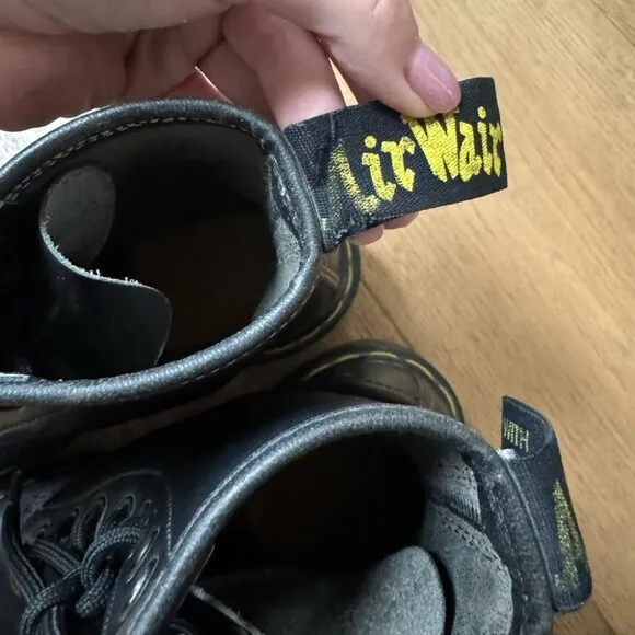 Dr Martens Vintage Made In England 1460 Combat Boots - Ladies Size 5 (UK 3)