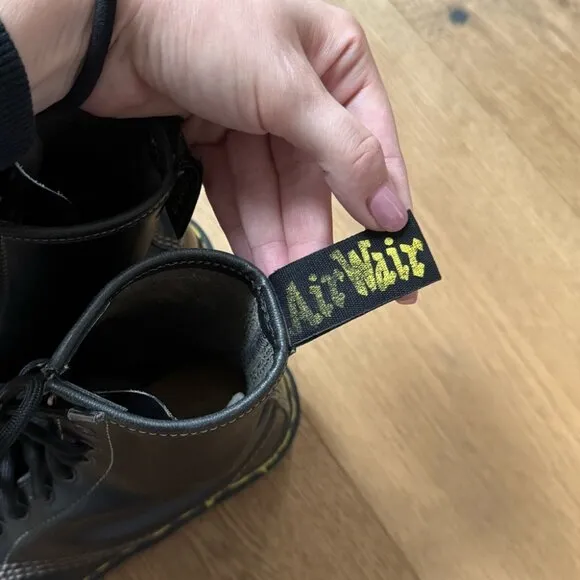 Dr Martens Vintage Made In England 1460 Combat Boots - Ladies Size 5 (UK 3)