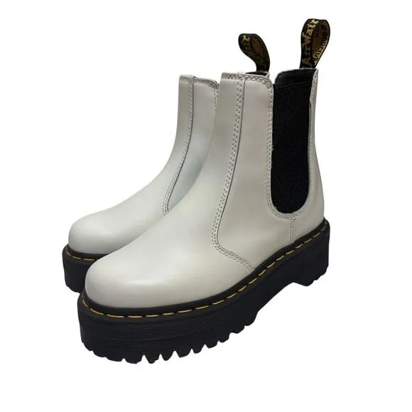 Dr. Martens Smooth Leather Platform Chelsea Boots NWOT Women's Sz. 6