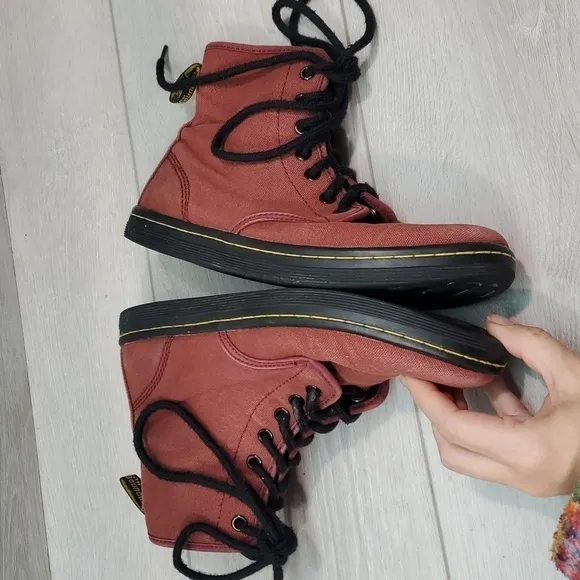 Dr.Martens Womens Shoreditch Maroon red  Ankle Lace Up Boots shoes sz 7