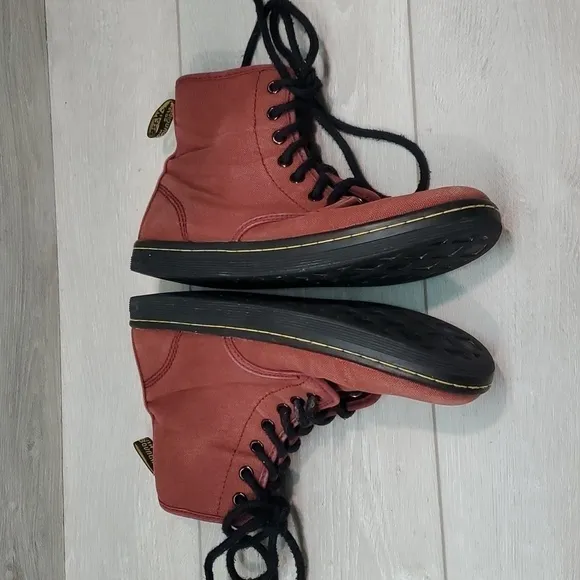Dr.Martens Womens Shoreditch Maroon red  Ankle Lace Up Boots shoes sz 7