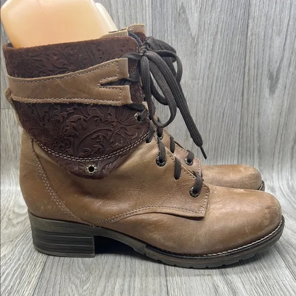 Dromedaris Kara Leather Combat Comfort Lined Boots Taupe
