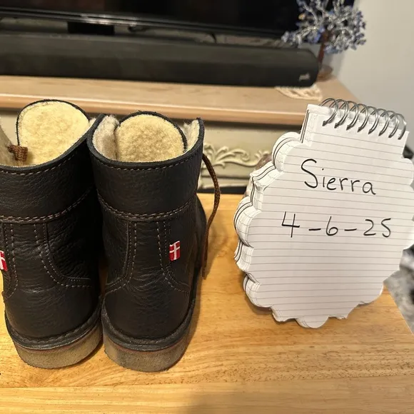 Duckfeet Skanderborg size 39 Black almost new