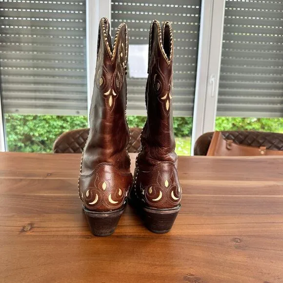 Durango Crush 12” Womens Brown Leather Sew‎ Sassy Western Embroidered Boots