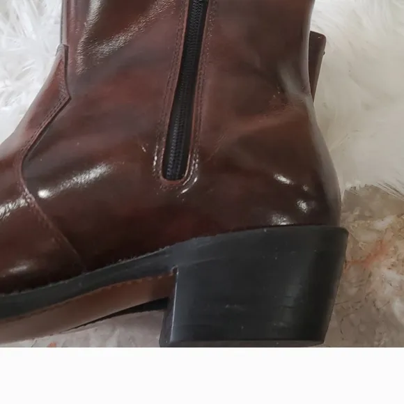 Durango Men's Brown Cowboy western dress Boots.