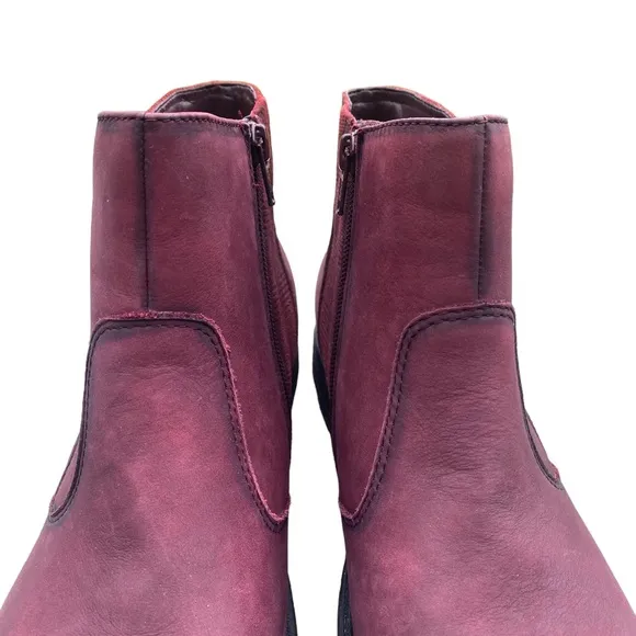 Earth Jordan Wine Color Leather Ankle Booties