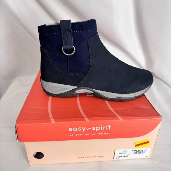 Easy‎ Spirit Blue and Gray Slip-On Winter Boots