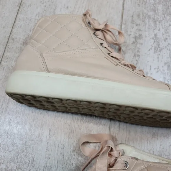 Ecco Light Pink Leather Hightop Sneakers Booties Size 38