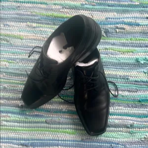 Ecco Men’s shoes 9-9.5 Business Casual Classic Black Men's Dress Shoes