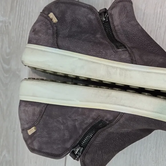 Ecco Womens Ankle Leather Boots Sneakers shoes sz 9