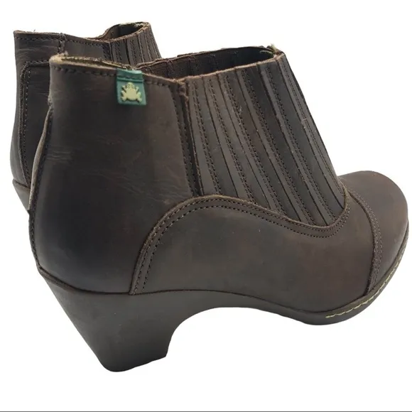 El Naturalista Brown Leather Slip On Heeled Ankle Boots Size 7