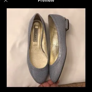 EMY MACK BLUE PRINT SHOES DELICATE  SILVER…