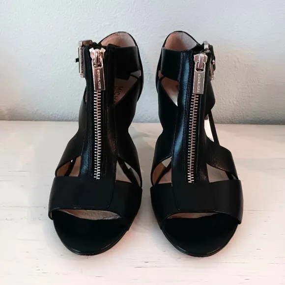EUC 💥 MICHAEL KORS ANYA Black Peep Toe Strappy Ankle Shoes ~ Size 7