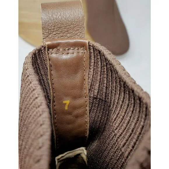Everlane Boots Womens 7 The Glove Ribbed Brown Knit Ankle Heel Shoes