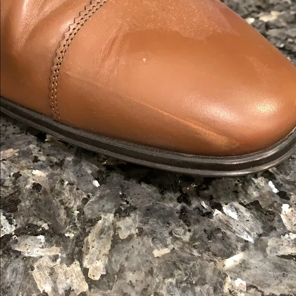 Ferragamo brown lace up dress shoes