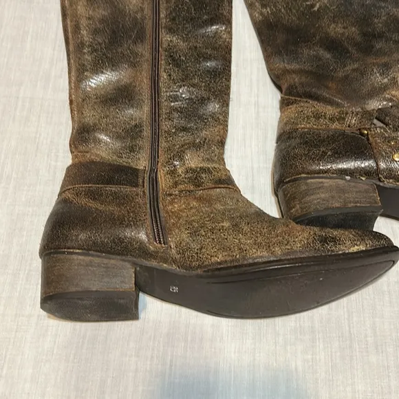 Flower Child Distressed Brown Leather Boots