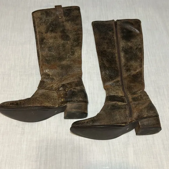 Flower Child Distressed Brown Leather Boots