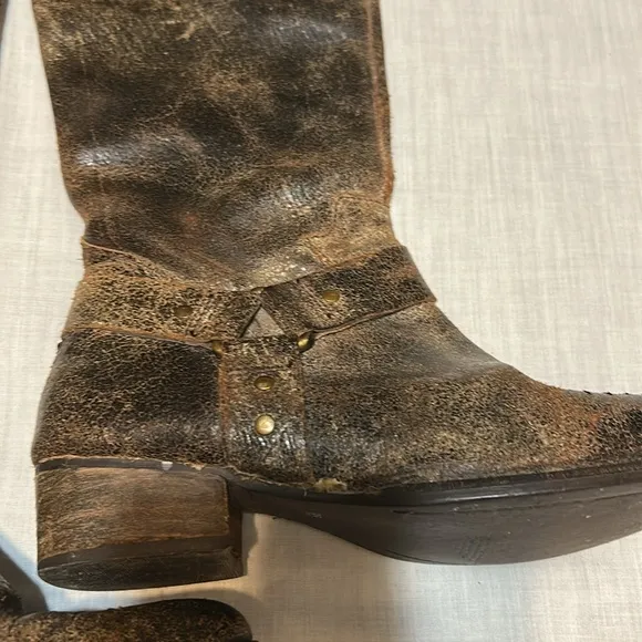 Flower Child Distressed Brown Leather Boots