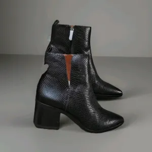 Franco Sarto Womens Block Heel Ankle Boots Faux Leather 9.5M Black(Snake Print?)