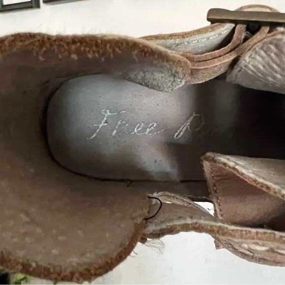 Free People 37 US 7 Braeburn Ankle Boots Booties Distressed Leather Boho