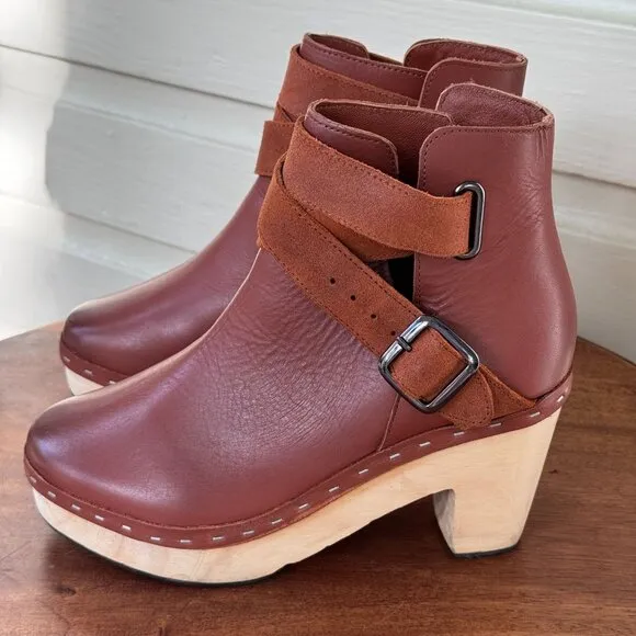 Free People Bungalow Brown Leather Strap Wooden Heel Clog Boots Buckle Detail 7