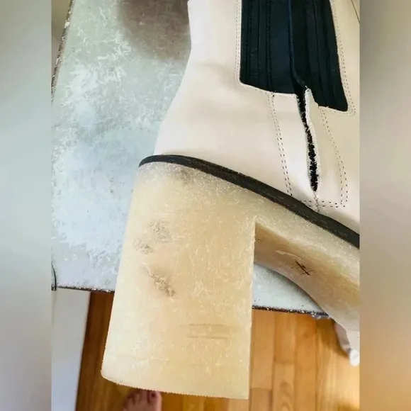 Free People James Chelsea Boots Size 38 Bone Leather NWOT
