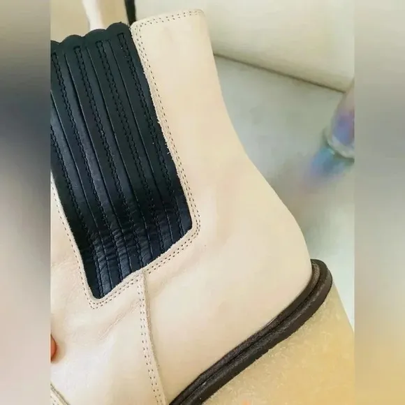 Free People James Chelsea Boots Size 38 Bone Leather NWOT