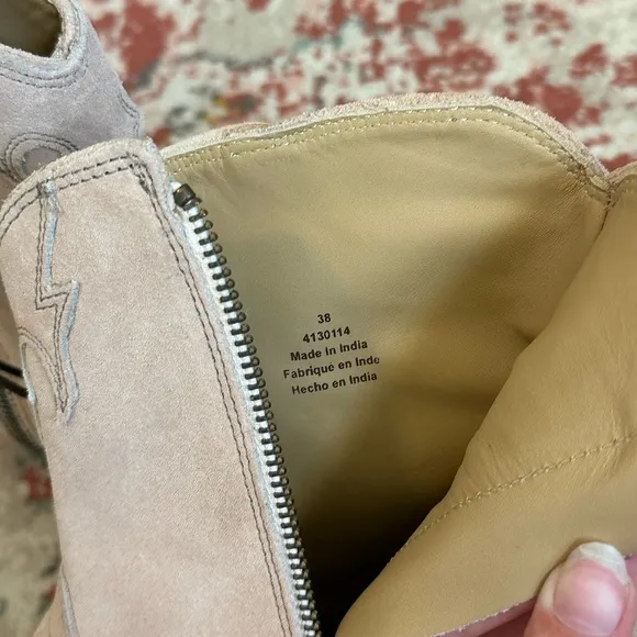 Free People New Frontier Western Boot heeled Suede Ankle Pink Tan size 8 8.5 38