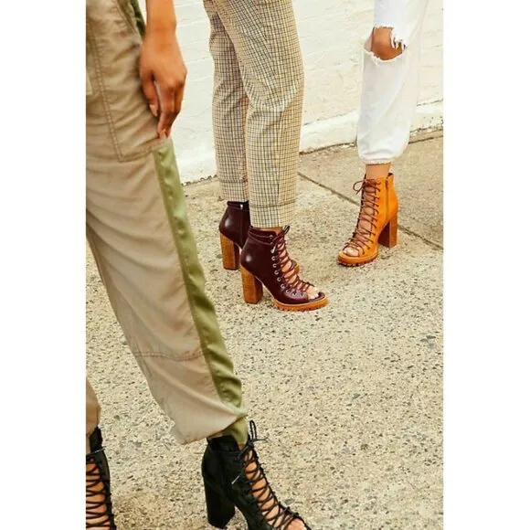 Free People Palermo Heels Ankle Boots Leather Lace-Up Corset Cutouts Booties 7
