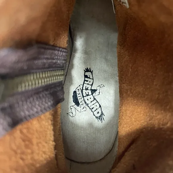 Freebird Salt boots in Cognac‎ 7