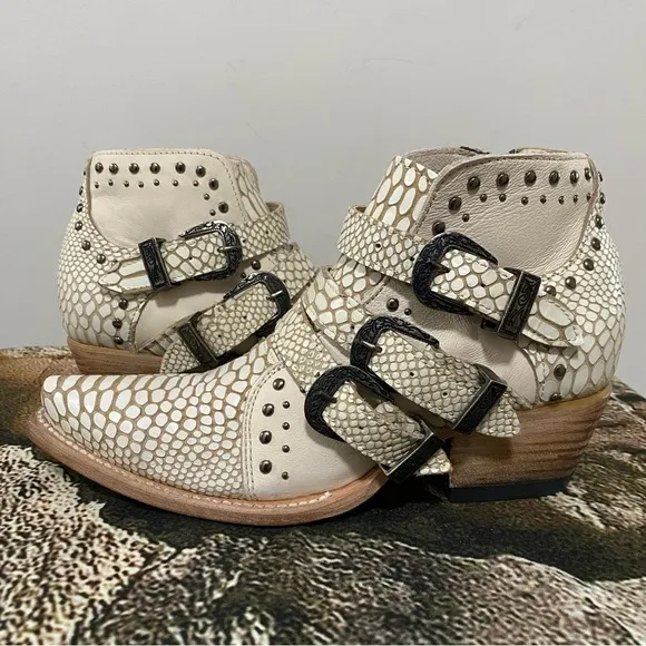 Freebird White Snake Whilhelmina Boots Size 8