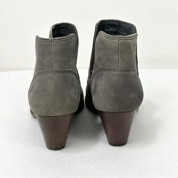 Frye Chelsea Reina Cut Out Bootie Ankle Boots Taupe  Size 8 M