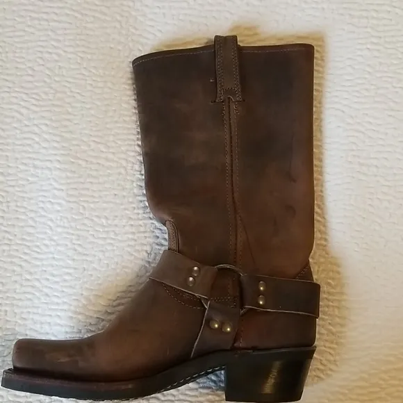 Frye Harness Boots NWOT 6.5