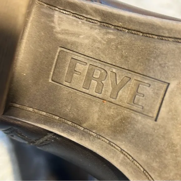 FRYE  JUDITH  Leather Double ZipAnkle Boots in Black  Sz 9