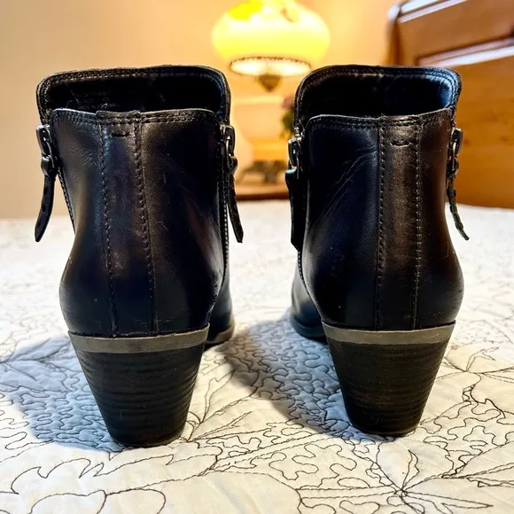 FRYE  JUDITH  Leather Double ZipAnkle Boots in Black  Sz 9