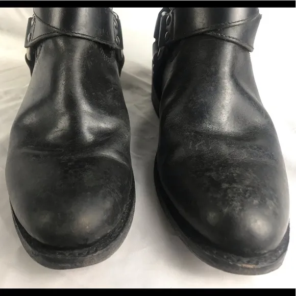 FRYE Moto Back Zipper Harness Boot 6.5