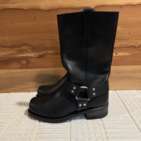 Frye Motorcycle Boots Black Size 7  NWOT