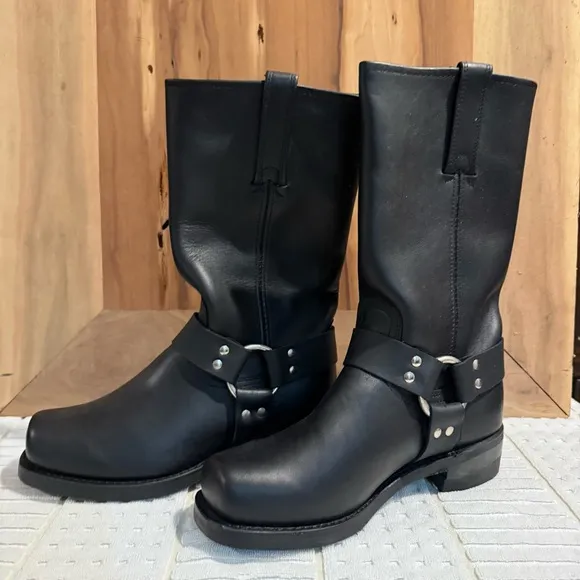 Frye Motorcycle Boots Black Size 7  NWOT