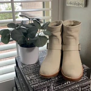 Frye Veronica leather booties size 6