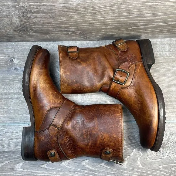 Frye Veronica Short 76603 Women’s Sz 8B Cognac Leather Buckle Full Rear Zip Boot