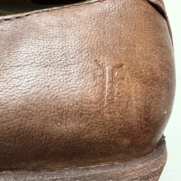 Frye woman’s leather shoes size 11