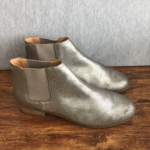 Frye Women Size 8 M Silver Chelsea Bootie Pewter Ankle Boots Bootie Heel Shoes