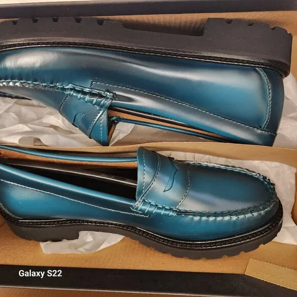 GH Bass Originals Whitney Candy Lug Loafers. NIB. Deep Aqua. Size 8