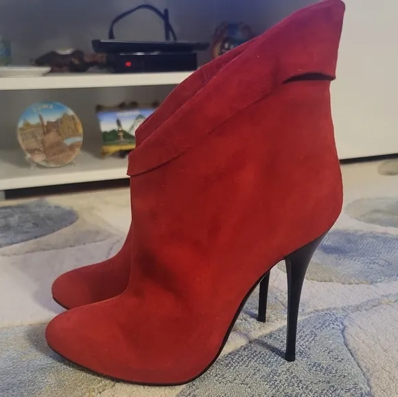 Giuseppe Zanotti Red Suede Ankle Boots